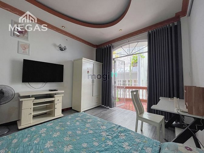 Hình ảnh Trống sẵn studio ban công rộng - 40m2 - máy giặt riêng - bao phí