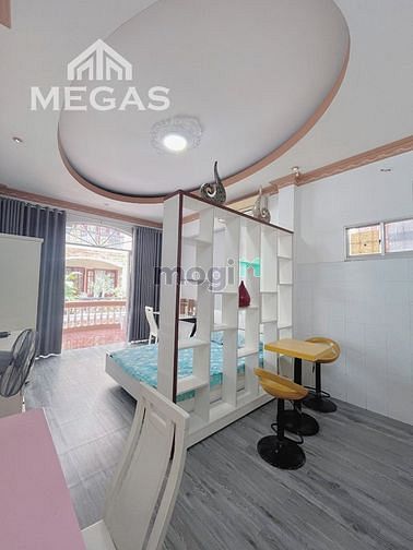 Hình ảnh Trống sẵn studio ban công rộng - 40m2 - máy giặt riêng - bao phí