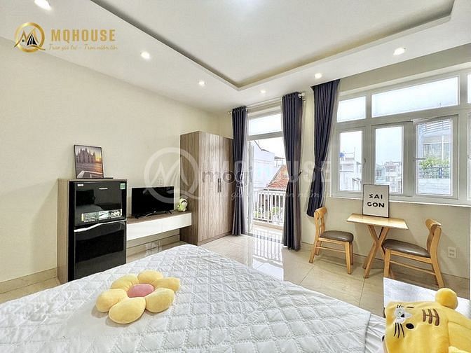 Hình ảnh Phòng Studio Full NT Mới 100% Cửa Sổ Ban Công Lớn Thoáng Mát