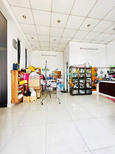 Hình ảnh 151m2 , nhà 4 tầng 7PN sân vườn gara HXH thông