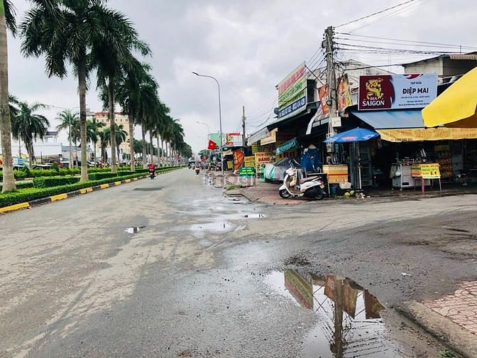 Hình ảnh [TT công nợ] SANG 4 nền (22x48M=1.056M2) 300M2 THỔ, Ngay QL13 KCN, KDC