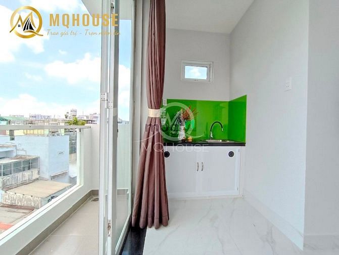 Hình ảnh Ban công Studio Full nội thất Gần Đầm Sen, Lotte Mart Lê Đại Hành, Q11