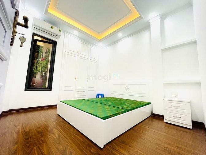 Hình ảnh Nhà đẹp Thái Thịnh sổ đỏ 48m x 4 tầng tặng full nội thất - Ảnh thật
