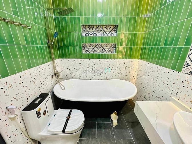 Hình ảnh Chính chủ gửi bán nhà Đ. Lê Hồng Phong ,P2,Q5 ,DT:46,4m2/2tỷ 750tr,SHR