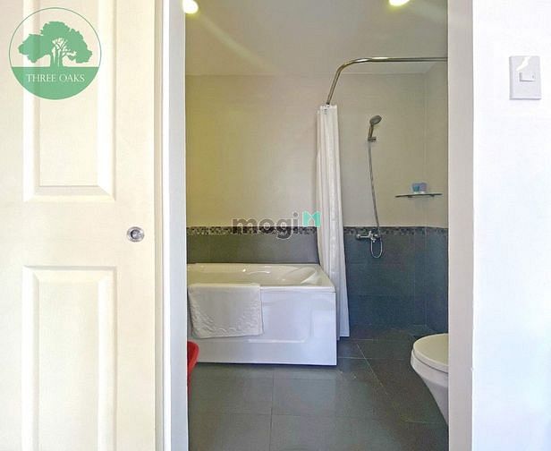 Hình ảnh Studio full nội thất cửa sổ lớn có máy giặt riêng Quận 1