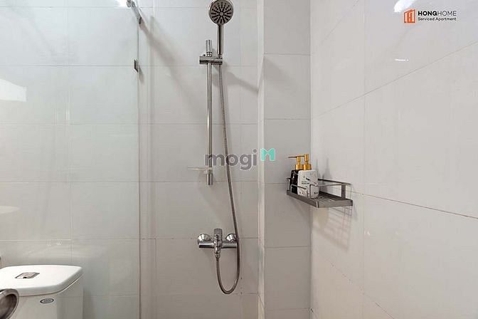 Hình ảnh Studio full nội thất cửa sổ lớn có máy giặt riêng Quận 1