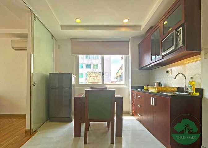 Hình ảnh Studio full nội thất cửa sổ lớn có máy giặt riêng Quận 1