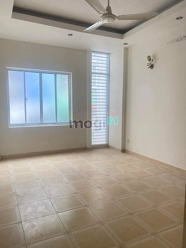 Hình ảnh Võ Văn Tần, Q3, HXH thông, 35m2, dòng tiền 17tr/tháng