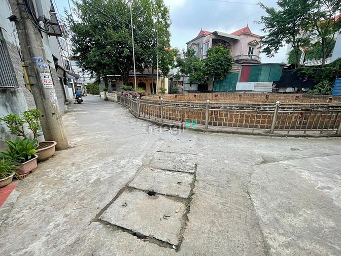 Hình ảnh Siêu phẩm đồng mai lô góc 3 mặt chỉ hơn 1 tỷ xíu - ô tô vào tận đất  