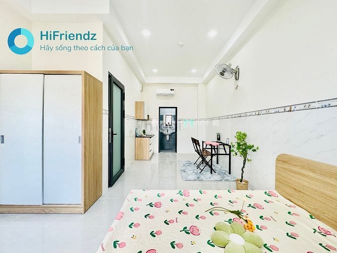 Hình ảnh Khai Trương 𝐂𝐇𝐃𝐕 ban công cao cấp âu cơ