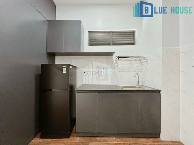 Hình ảnh Cho Thuê Căn Hộ CAO CẤP - Bancol Riêng Thoáng Mát Gần ĐẦM SEN - Q11