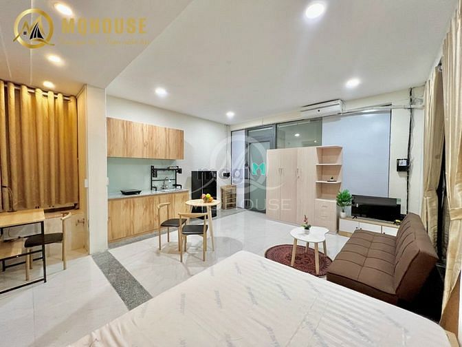 Hình ảnh Penthouse Full nội thất, có sân vườn siêu to khổng lồ quận Tân Bình