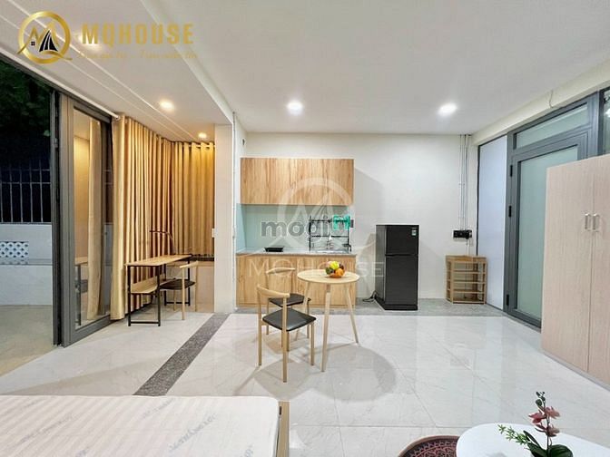 Hình ảnh Penthouse Full nội thất, có sân vườn siêu to khổng lồ quận Tân Bình