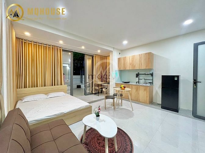 Hình ảnh Penthouse Full nội thất, có sân vườn siêu to khổng lồ quận Tân Bình