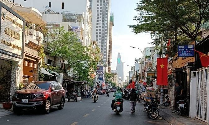 Hình ảnh Cần bán căn mặt tiền Cô Giang Quận 1