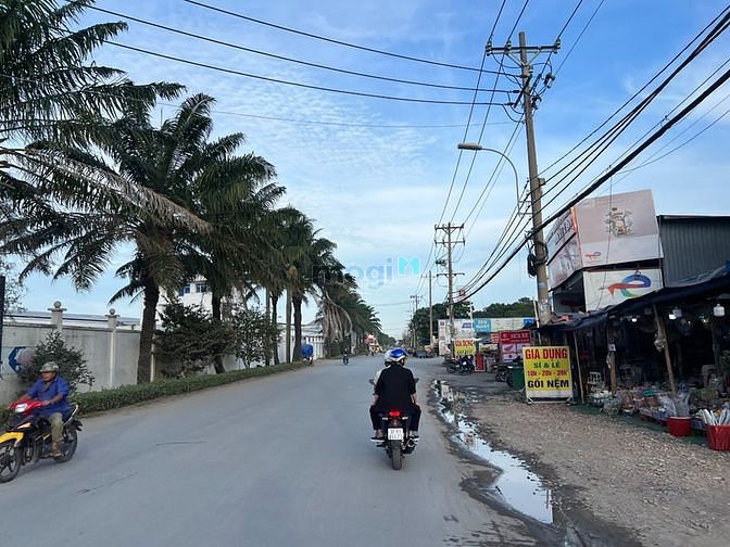 Hình ảnh Chính chủ cần bán gấp miếng đất MT Lò Lu Q9 chỉ 50 triệu/m2 đất XD cao