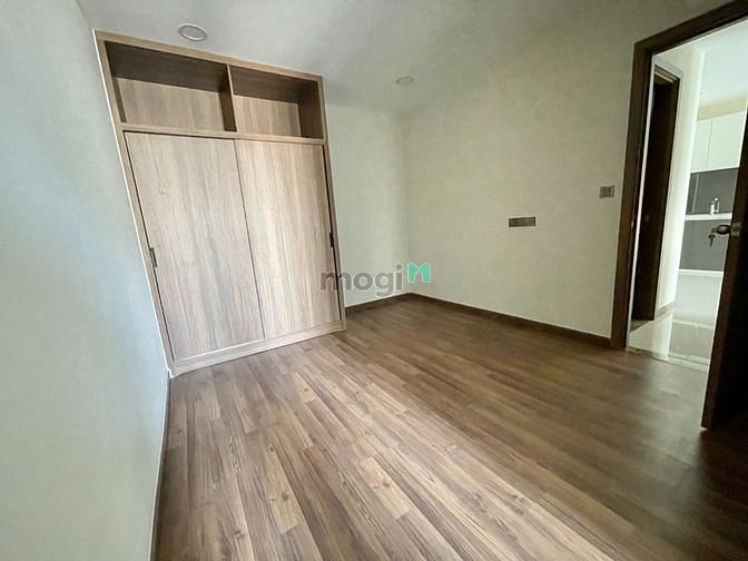 Hình ảnh Cho thuê căn 2PN/76m2 nội thất cơ bản tại DeCapella Giá 13 tr/tháng