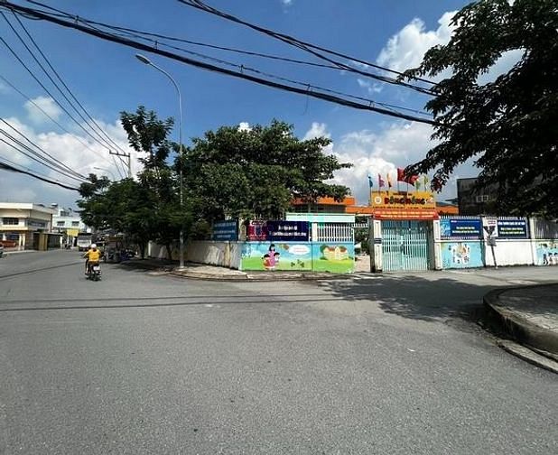 Hình ảnh Đất xây Biệt Thự CHDV 161m2 có 5,8 tỷ An Phú Đông Quận 12 TPHCM