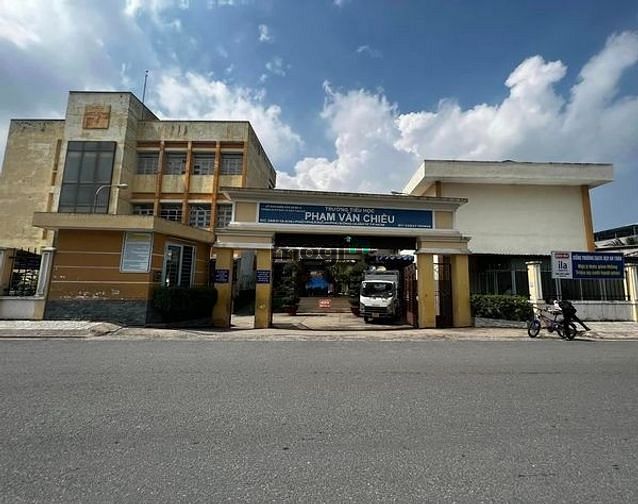 Hình ảnh Đất xây Biệt Thự CHDV 161m2 có 5,8 tỷ An Phú Đông Quận 12 TPHCM