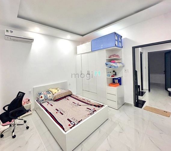 Hình ảnh HXH 2 mặt P.10 Tân Bình, 45m(4 x 11) 3 Tầng, Hoàn Công, Sổ A4.