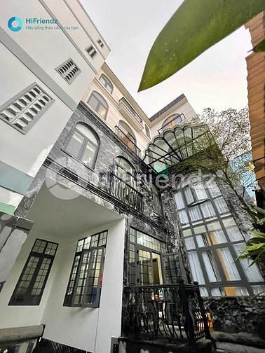 Hình ảnh 1 Phòng Ngủ Bancon Đầy Đủ Nội Thất_Đường Nơ Trang Long