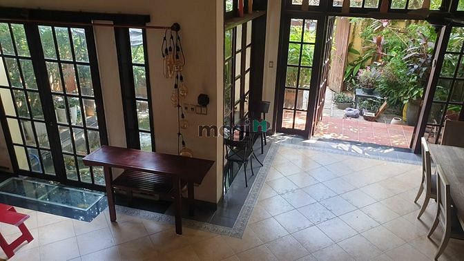 Hình ảnh Cho thuê Biệt Thự Thảo Điền Quận 2 - Góc 2 MT - 200m2 - 5PN - Giá 50tr