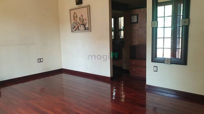 Hình ảnh Cho thuê Biệt Thự Thảo Điền Quận 2 - Góc 2 MT - 200m2 - 5PN - Giá 50tr
