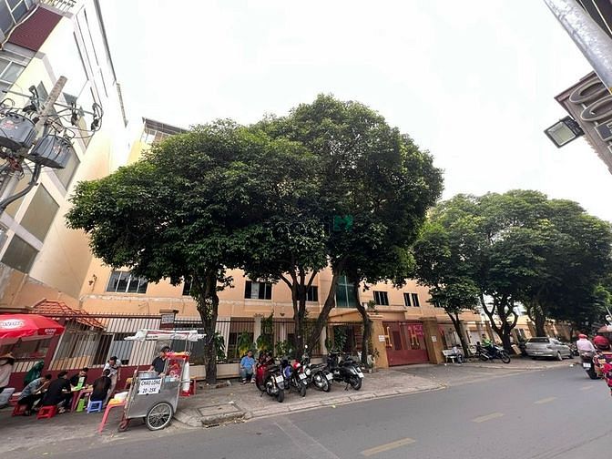 Hình ảnh cho thuê tòa nhà trường học tân bình