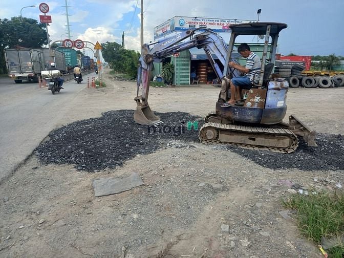 Hình ảnh Cho thuê bãi đậu xe container gần vòng xoay Mỹ Thuỷ