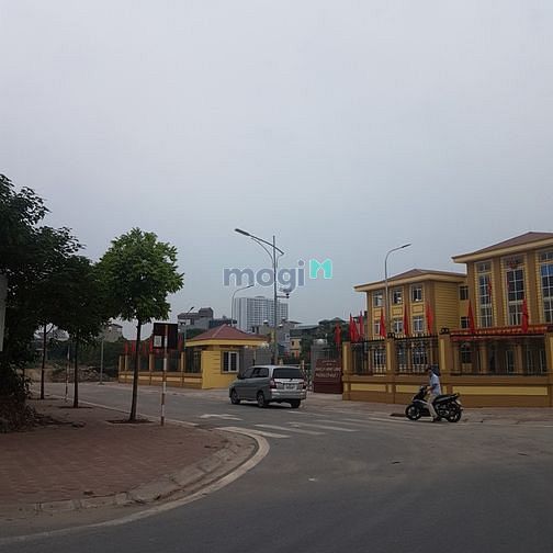 Hình ảnh Bán đất thủ đô Hà Nội 111m cổ nhuế đường ôtô R=9m Đông Nam