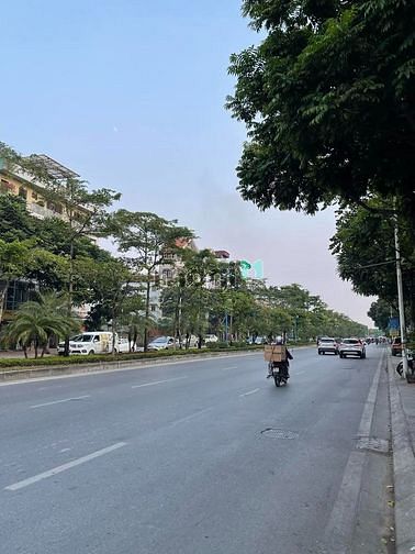 Hình ảnh Bán đất VIP mặt phố Cổ Linh 80 m2 mặt tiền 7,2 m vỉa hè 6 m Giá 19 tỷ