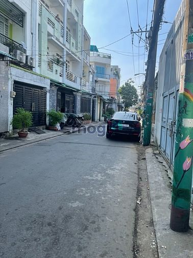 Hình ảnh Cho thuê kho hẻm xe công Lê Đình Cẩn DT 8x60