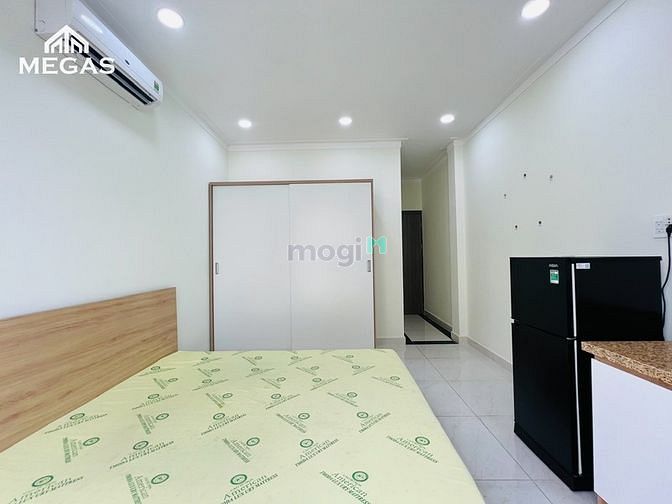 Hình ảnh CĂN HỘ full nội thất Gần Phạm Văn Đồng- Cửa sổ to