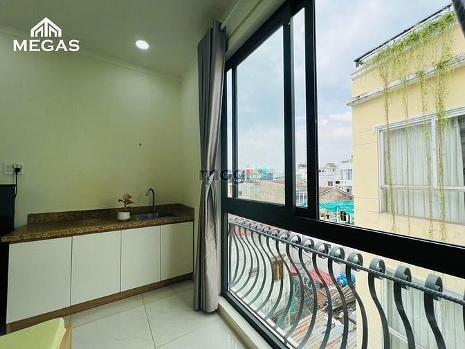 Hình ảnh CĂN HỘ full nội thất Gần Phạm Văn Đồng- Cửa sổ to