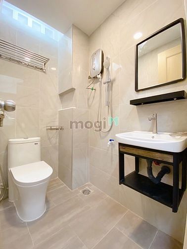 Hình ảnh Đầu Tháng 12 Trống Lại Căn Studio Ban Công Siêu Xinh