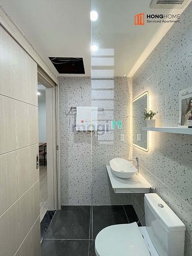 Hình ảnh Studio có máy giặt riêng, cửa sổ lớn & full nội thất Cô Giang Quận 1
