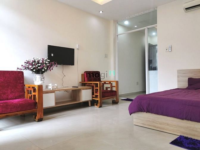 Hình ảnh Căn studio 1PN tách bếp có bancon ngay chợ Phú Thuận