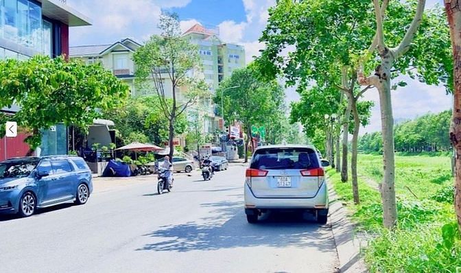 Hình ảnh 🏡🏡 Biệt Thự Song Hành Quận 2 🏡🏡