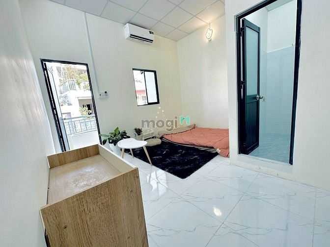 Hình ảnh Căn Hộ gần Cầu CÔNG LÝ Q3_Bancol ánh sáng_30m2_Thang máy_Full nội thất