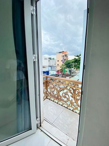 Hình ảnh 🍀 Cho thuê Mb6623 nạp rút nhanh chóng dịch vụ có ban công, cửa sổ trời tại Thống Nhất