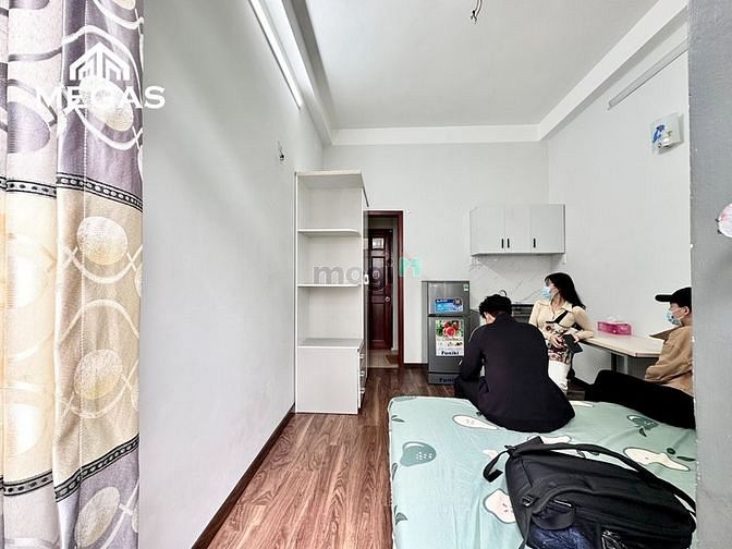 Hình ảnh CMT8 Q3_HÌnh Thật 100%_Căn Hộ Bancol_30m2_Full nội thất_Thang bộ lầu 2
