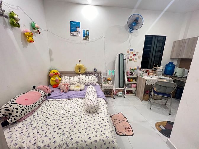 Hình ảnh Trống sẵn phòng studio như hình ở Lê Trọng Tấn