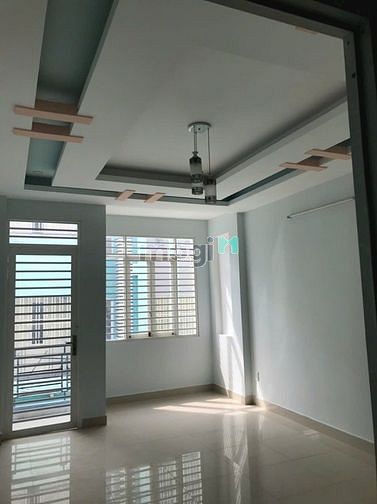 Hình ảnh Nhà 2 lầu 4 phòng ngủ 3wc - Đường chiến lược