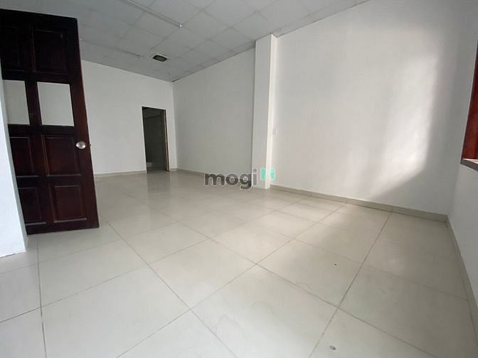 Hình ảnh Cho Thuê Nhà Nguyên Căn 3Bis Cửu Long, Phường 2, Quận Tân Bình.