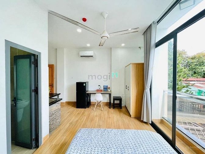 Hình ảnh Studio có bancol full nội thất free xe Thống Nhất