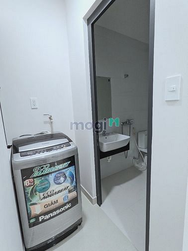 Hình ảnh 🌟Studio mới chưa bóc tem có ban công gió lùa, máy giăt riêng ngã 4 PN