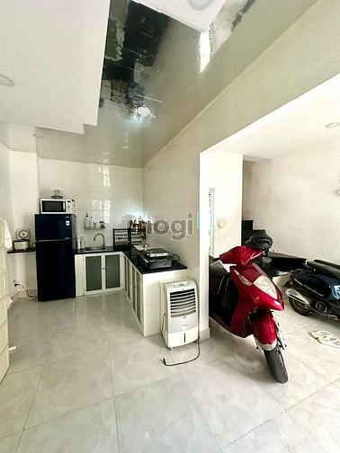 Hình ảnh Chỉ 2.95 tỷ - Căn góc 2 mặt hẻm 5m - 96M2 - Trung tâm Quận 11