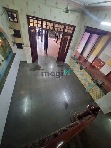 Hình ảnh Nhà [8x20] 2 lầu 4 phòng ngủ- Đường Mã Lò