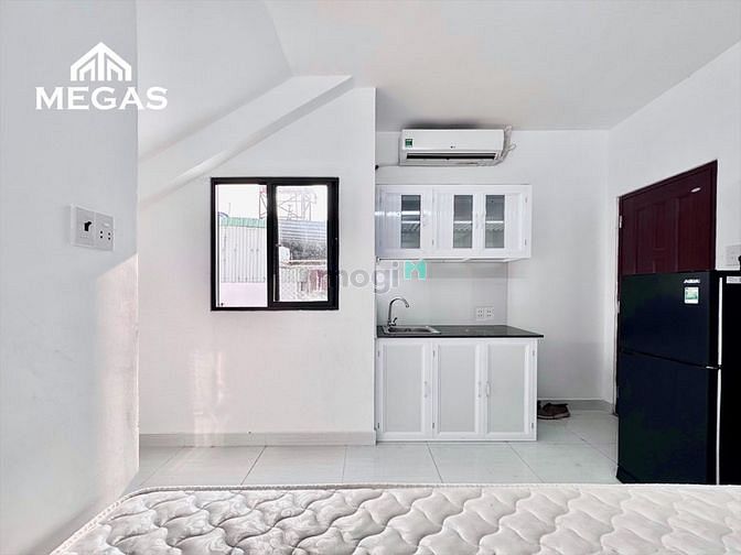 Hình ảnh Cho thuê 1PN/STUDIO_ Đầy đủ nội thất_Bancon cửa sổ_Quận 1 Quận 3 Quận5