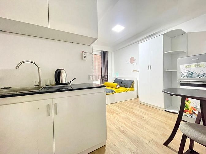 Hình ảnh Cho thuê 1PN/STUDIO_ Đầy đủ nội thất_Bancon cửa sổ_Quận 1 Quận 3 Quận5